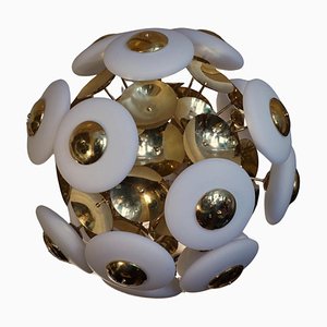 Runder Mid-Century Kronleuchter aus Muranoglas & Messing, 2000