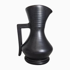 Jarra francesa moderna de cerámica negra, años 50