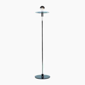 Lampada da terra minimalista in stile Bauhaus in vetro e metallo cromato