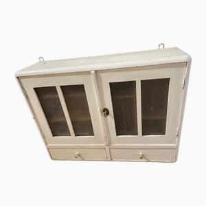 Armadietto dei medicinali in pino