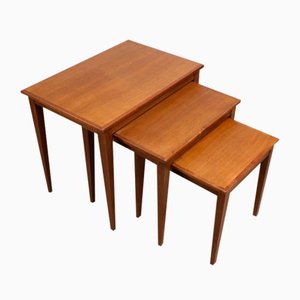 Vintage Nesting Tables in Teak, 1960, Set of 3