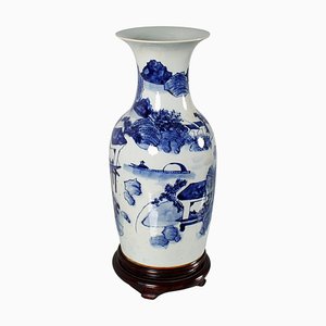 Vaso in porcellana bianca e blu, 1880