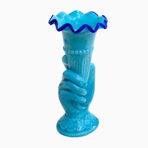 Vaso Main Au Cornet in vetro opalino blu di Valléerysthal, Francia, inizio XX secolo