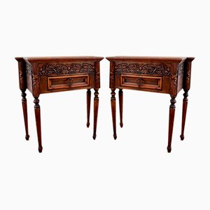 Tables de Chevet Début 20ème Siècle en Bois Sculpté, France, 1940s, Set de 2