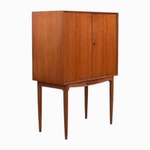 Meuble de Bar en Teck avec Miroirs Harlekin par Illum Wikkelsø, 1960s