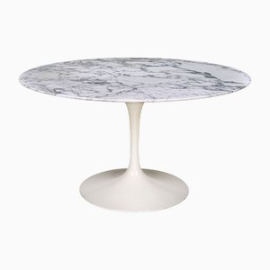 Mesa de comedor Tulip Mid-Century redonda de mármol de Eero Saarinen para Knoll International, años 70