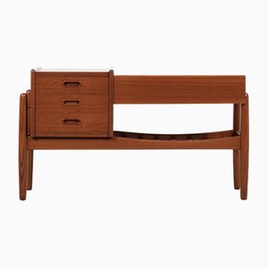 Mid-Century Danish Hallway Chest and Planter in Teak attributed to Arne Wahl Iversen for Vinde Møbelfabrik