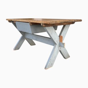 Scrittoio a forma di X dipinto in abete