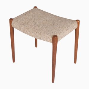 Reposapiés otomano de Niels Otto Møller, años 60