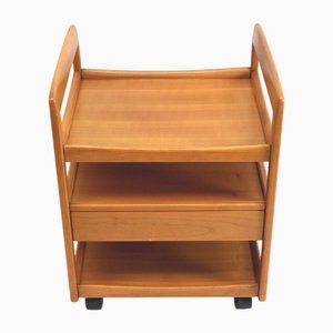 Carrello di servizio vintage su ruote