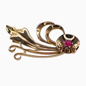 Vintage Synthetic Ruby Gold Brooch by Eino Westerback