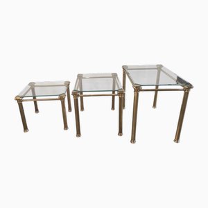 Couchtische aus Messing & geschliffenem Glas, 1970er, 3 . Set