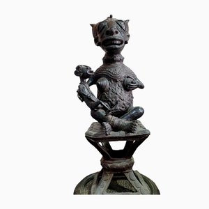 Artista camerunese, Scultura Tikar maternità, Pre-1800, Bronzo