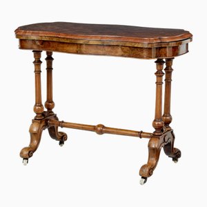 Mesa de cartas victoriana de nogal con incrustaciones, siglo XIX, década de 1870