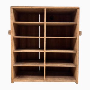 Kleiner Holzschrank, Japan