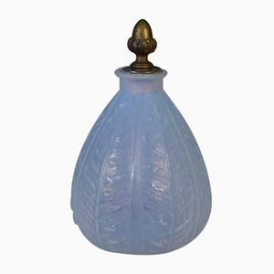 Botella modernista de vidrio opalescente de Julien, Francia, década de 1900