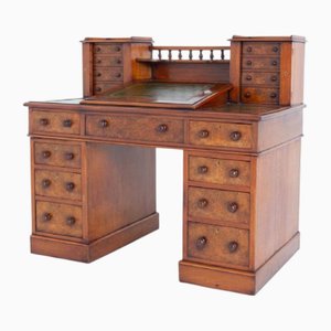 Bureau Victorien Dickens en Noyer, 1870
