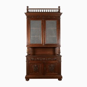Umbertine Sideboard aus geschnitztem Nussholz mit zwei Korpussen