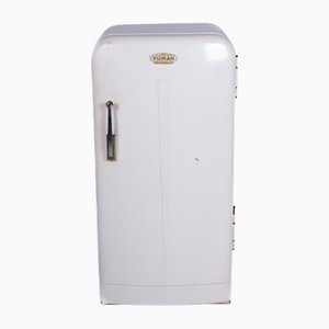 Vintage Yuman Kühlschrank Original und Funktional, 1950er