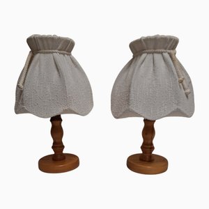 Vintage Nachttischlampen mit Gestell aus Kiefernholz & Cremefarbenem Stoffschirm, 1970er, 2er Set
