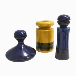 Parravicini zugeschriebene postmoderne Vase und Flaschen in Blau & Gelb, 1970er, 3er Set