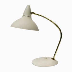 Lámpara de mesa italiana de latón con acabado rugoso en beige claro, años 50
