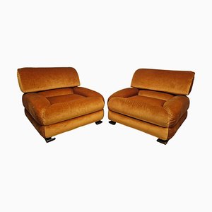Mid-Century Modern Armlehnstühle aus feuerorangefarbenem Samt, Zev & Zev zugeschrieben, 1960er