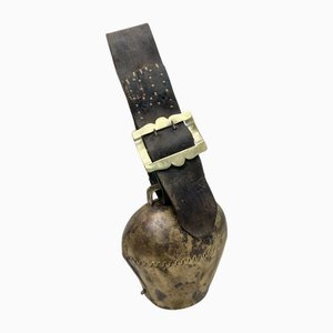 Grande Cloche de Vache avec Collier en Cuir et Boucle en Laiton, 1930s