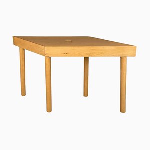 Mesa trapezoidal italiana moderna de madera Tangram atribuida a Morozzi para Cassina, años 90