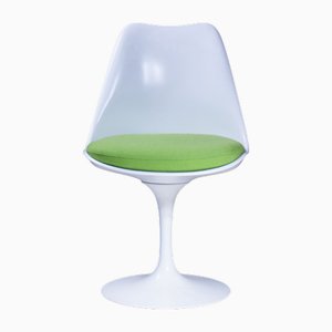 Silla Tulip 769-S de Eero Saarinen para Knoll Inc. / Knoll International, 1955