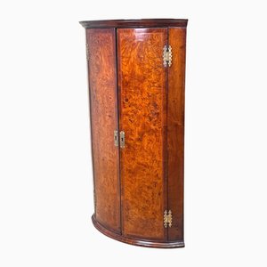 Georgian Elm and Walnut Corner Cupboard, 1720s