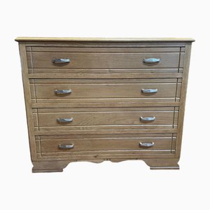 Art Deco Period Chest of Drawers in Oak