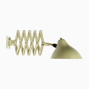 Industrielle Mid-Century Faltbare ausziehbare Scherenlampe in Beige von Sis, 1950er