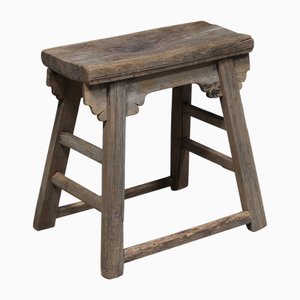 Sgabello rustico in olmo, Cina, inizio XIX secolo