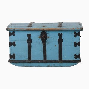 Coffre Antique Art Populaire en Pin et Fer Forgé, Suède, Milieu du XIXe Siècle