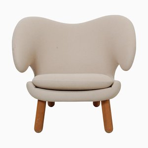 Vintage Pelikan Chair in Beige Fabric by Finn Juhl