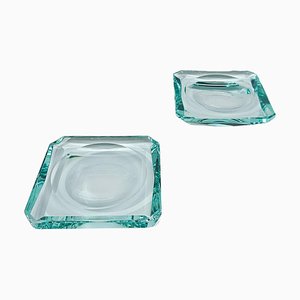 Cenicero italiano vintage de vidrio verde Nilo biselado de Fontana Arte, años 60. Juego de 2