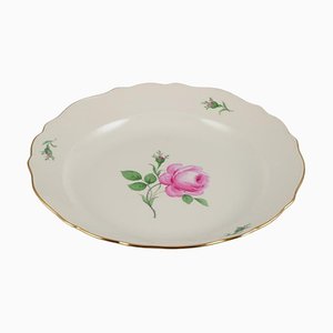 Large Round Pink Rose Serving Platter in Porcelain from Meissen, 1920s