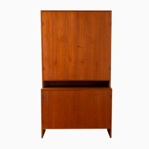 RY 16 Kommode von Hans J. Wegner für Ry Møbler