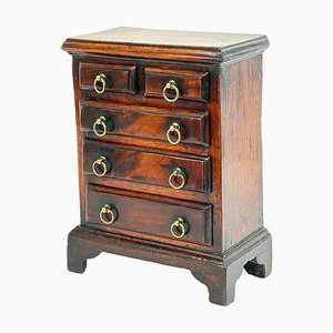 Kleine antike Miniatur Kommode aus Mahagoni, 1760er
