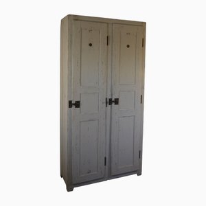 Weißer Holzschrank, 1950er