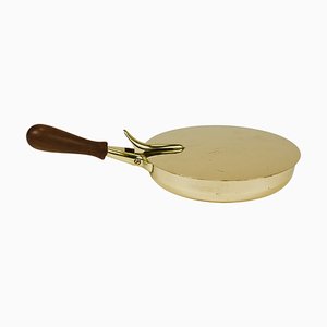 Cenicero de latón con tapa y asa atribuido a Carl Auböck, Viena, años 50