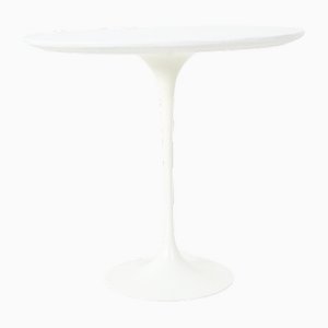 Tavolino di Ero Saarinen per Knoll International, anni '60