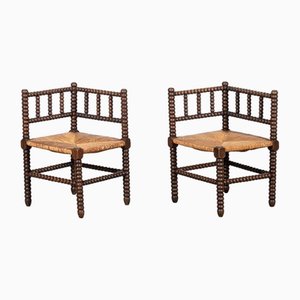Set of 19th Century English Oak Bobbin Corner Chairs, 1880
