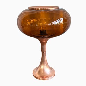 Lámpara de mesa húngara industrial era espacial con pantalla de vidrio y cobre, años 60