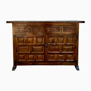 20th Century Catalán Spanish Dresser Carved in Walnut, 1920s