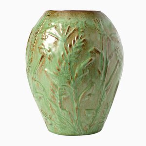Vaso a rilievo verde di Erik Mornils per Nittsjo, anni '30