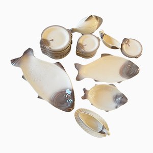 Fish Plates and Serving Dishes by Albin Müller for Waechtersbach Manufacture, Germany, 1906, Set of 35