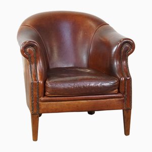 Sheep Leather Club Chair with Decorative Nails