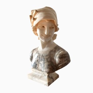 Artista italiano, grande busto di fanciulla, XX secolo, marmo